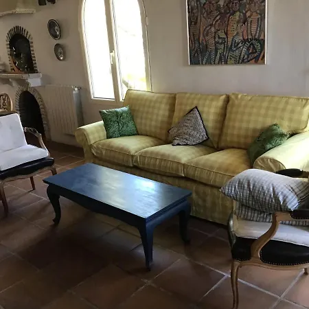 Charming 4-bed In With Private Pool Villa *