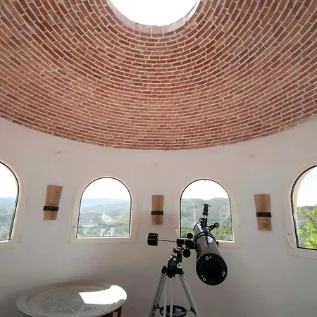 Charming 4-bed In With Private Pool Villa