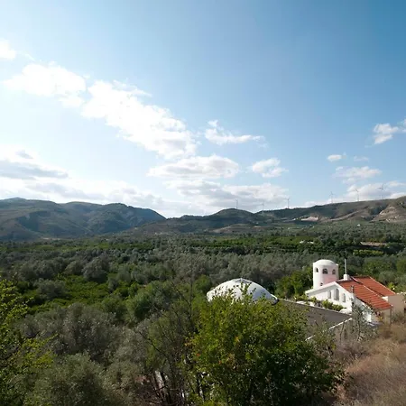 Charming 4-bed In With Private Pool Villa Melegís